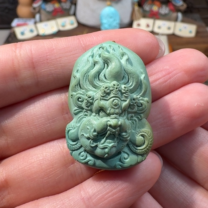 绿松石未镶嵌李飞虎大黑天雕刻件