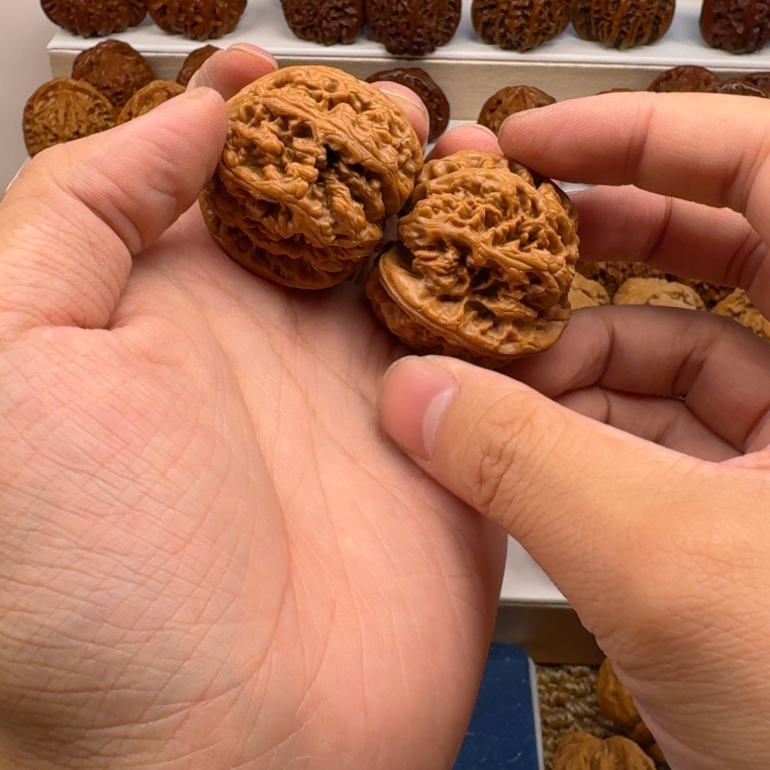 吊坠文玩核桃大粗筋