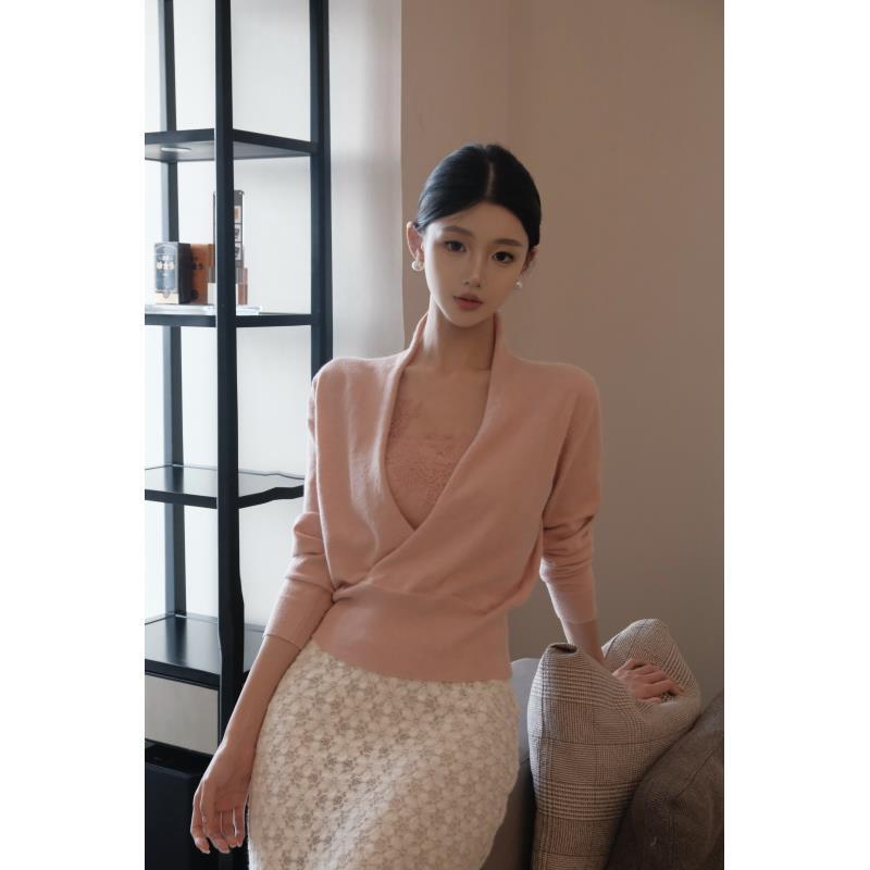 春日部【樱花蕾丝序】气质上衣吊带半身裙套装01461