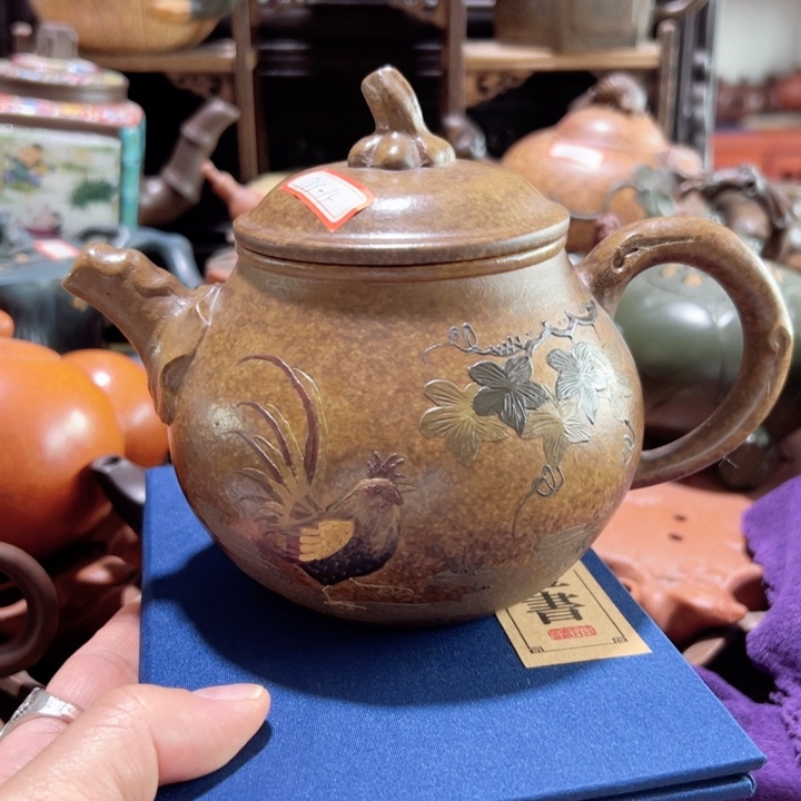 紫砂壶收藏起来吧