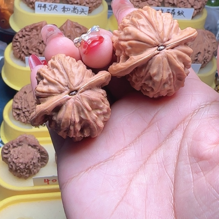 天***王温温核桃大红袍，温温核桃大红袍