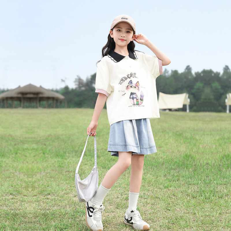 女童套装卡通印花短袖+牛仔短裤25556