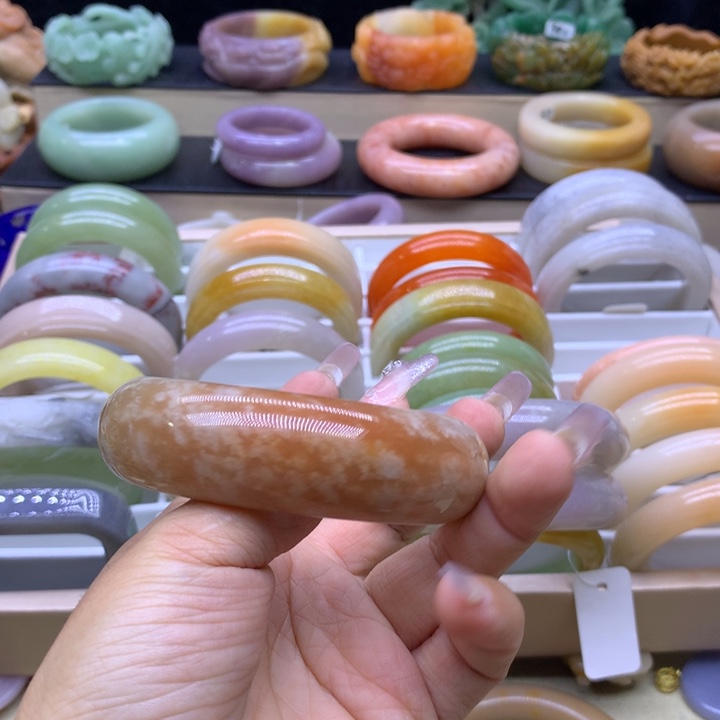 石英质玉23689876567未镶嵌胡*轩