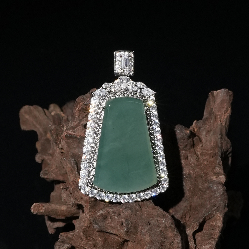 天然A货 蓝水翡翠平安无事牌吊坠 多样性发货 PC601761  A