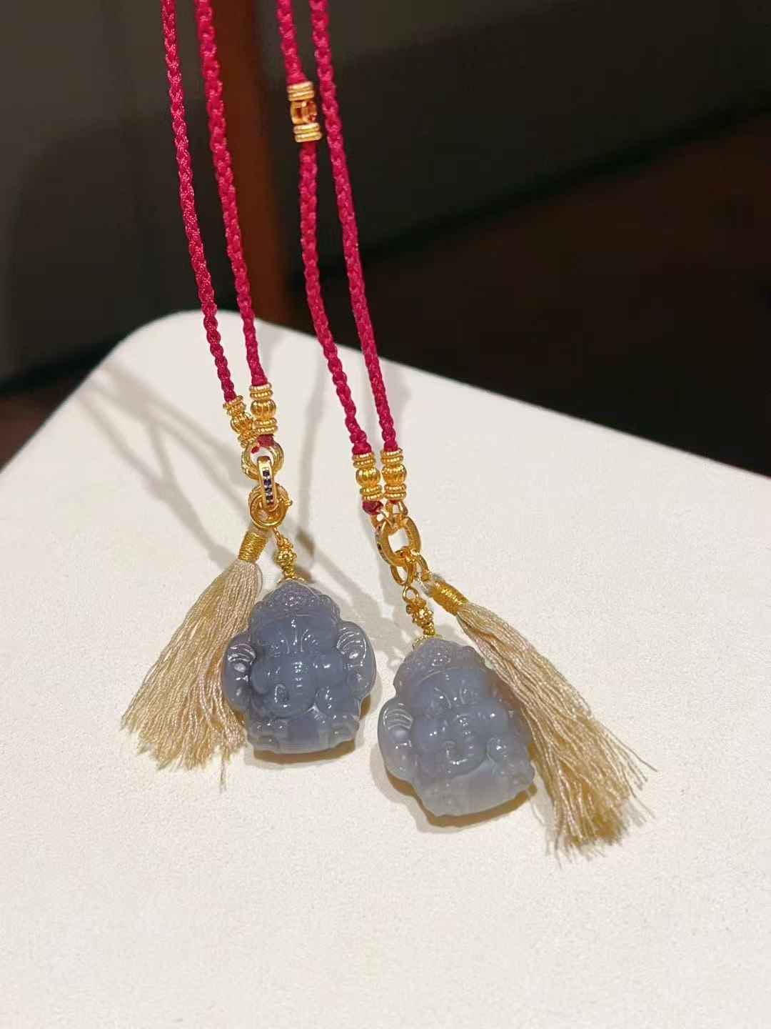 【吉象】纯天然和田玉烟紫吉象新年红绳设计款项链