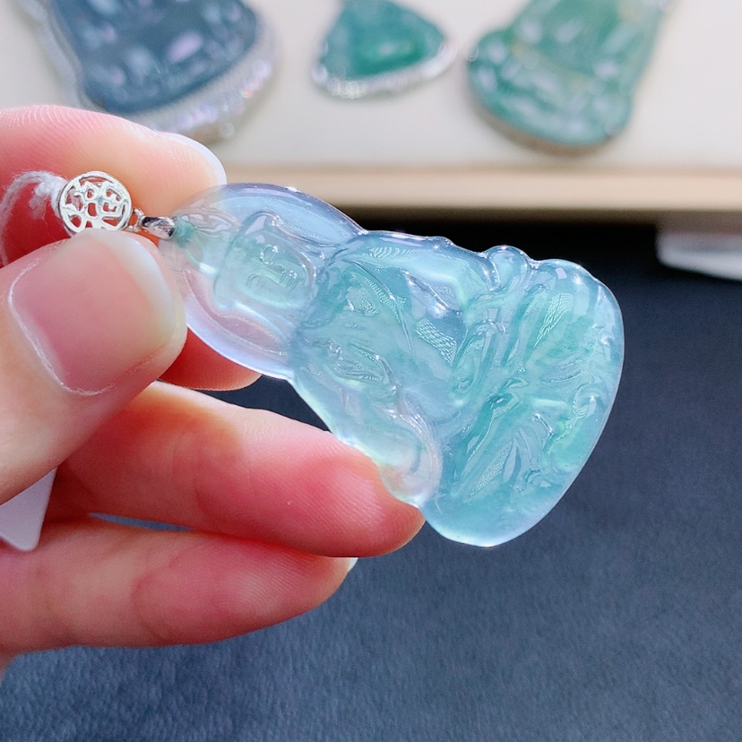 【闪购商品】翡翠颈饰未镶嵌翡翠