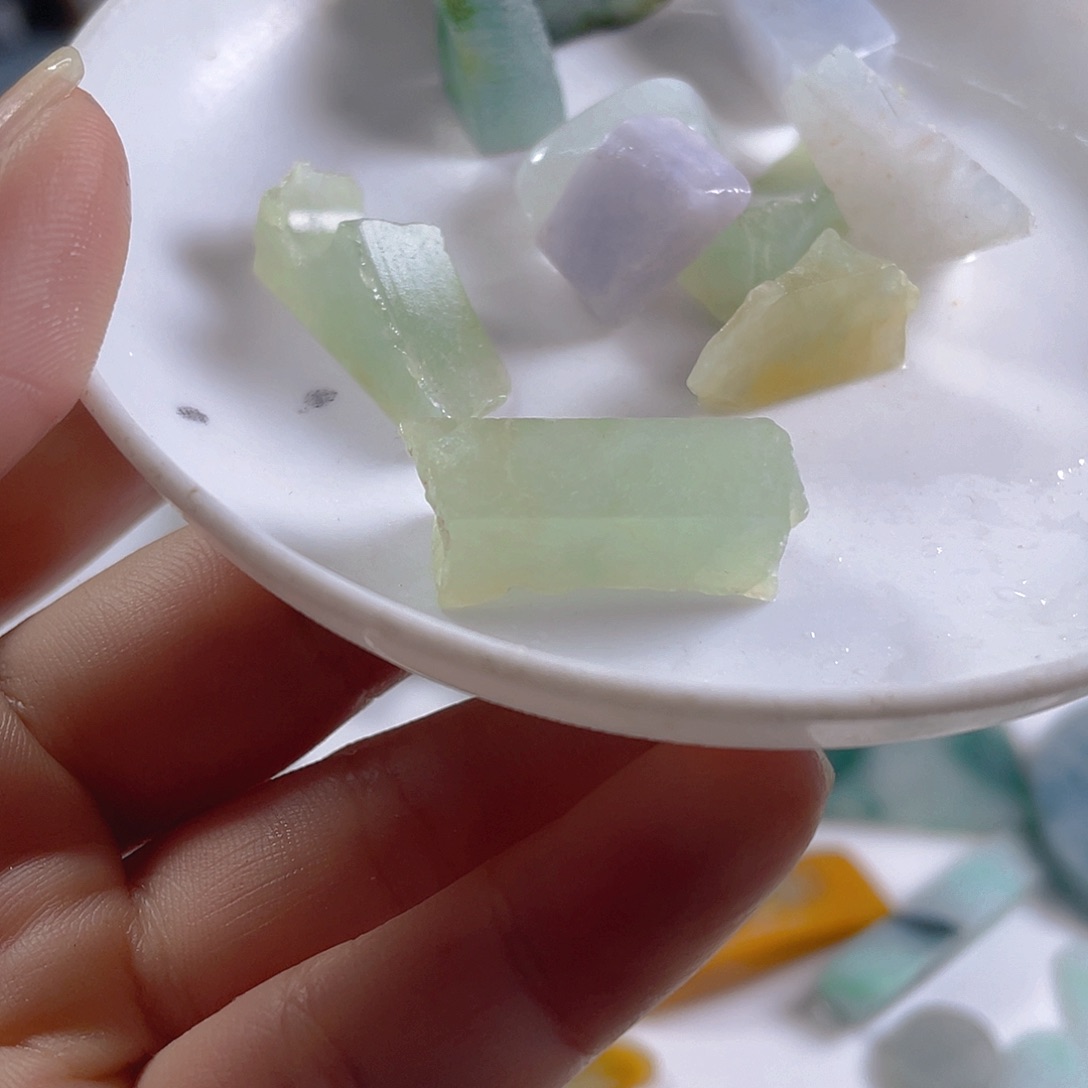颈饰未镶嵌翡翠a