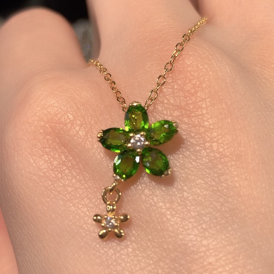 透辉石吊坠银S925镶嵌