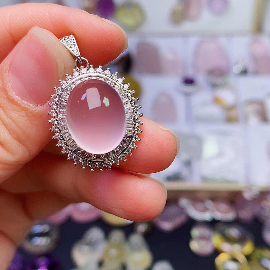 水晶吊坠(赠链)银S925镶嵌