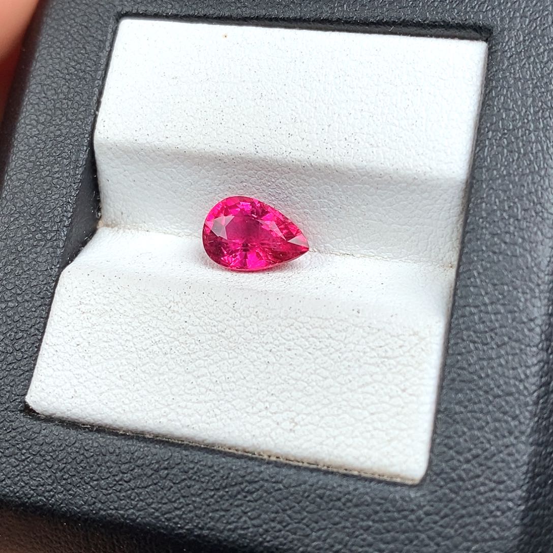 碧玺裸石未镶嵌1.73ct