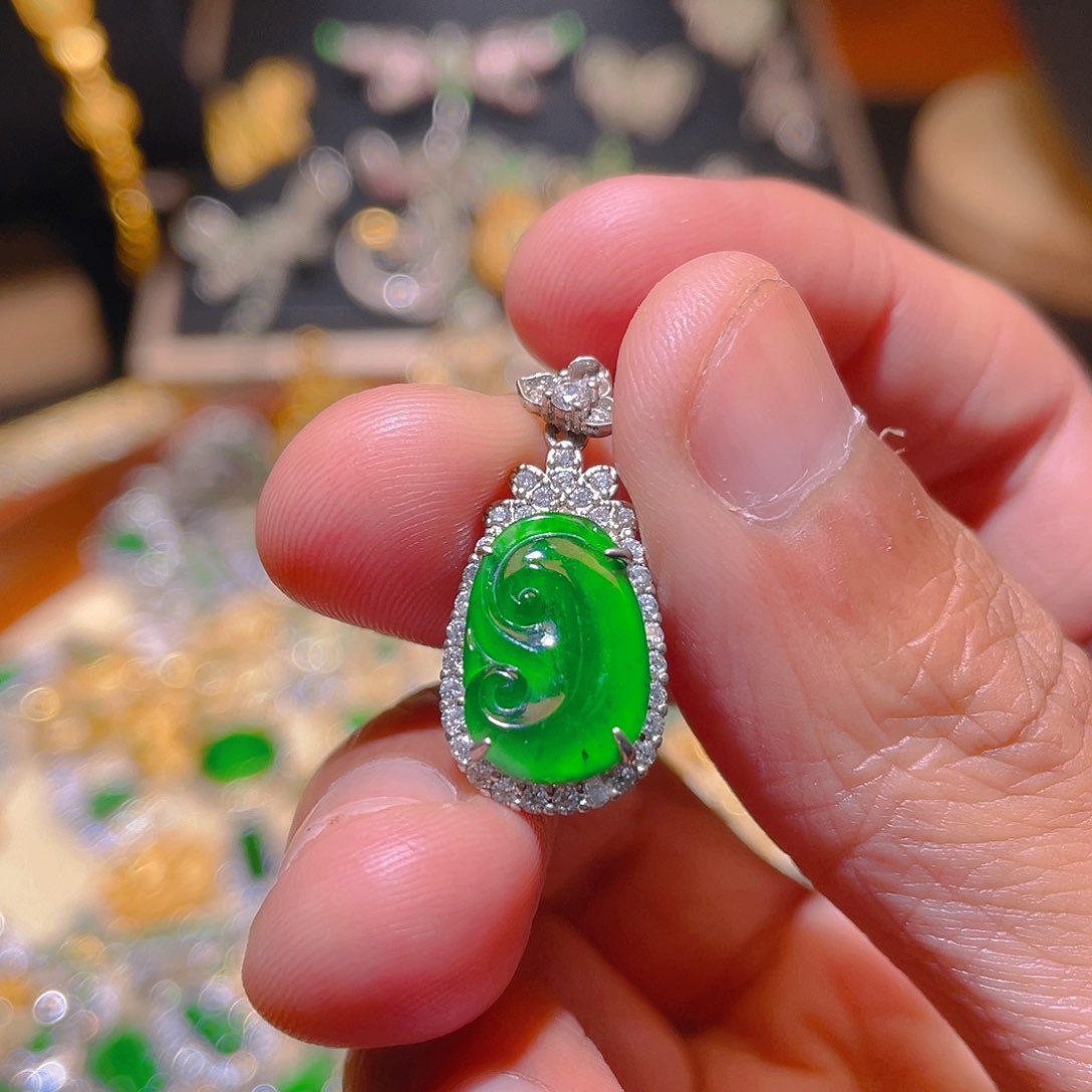翡翠吊坠(不含链)银S925镶嵌