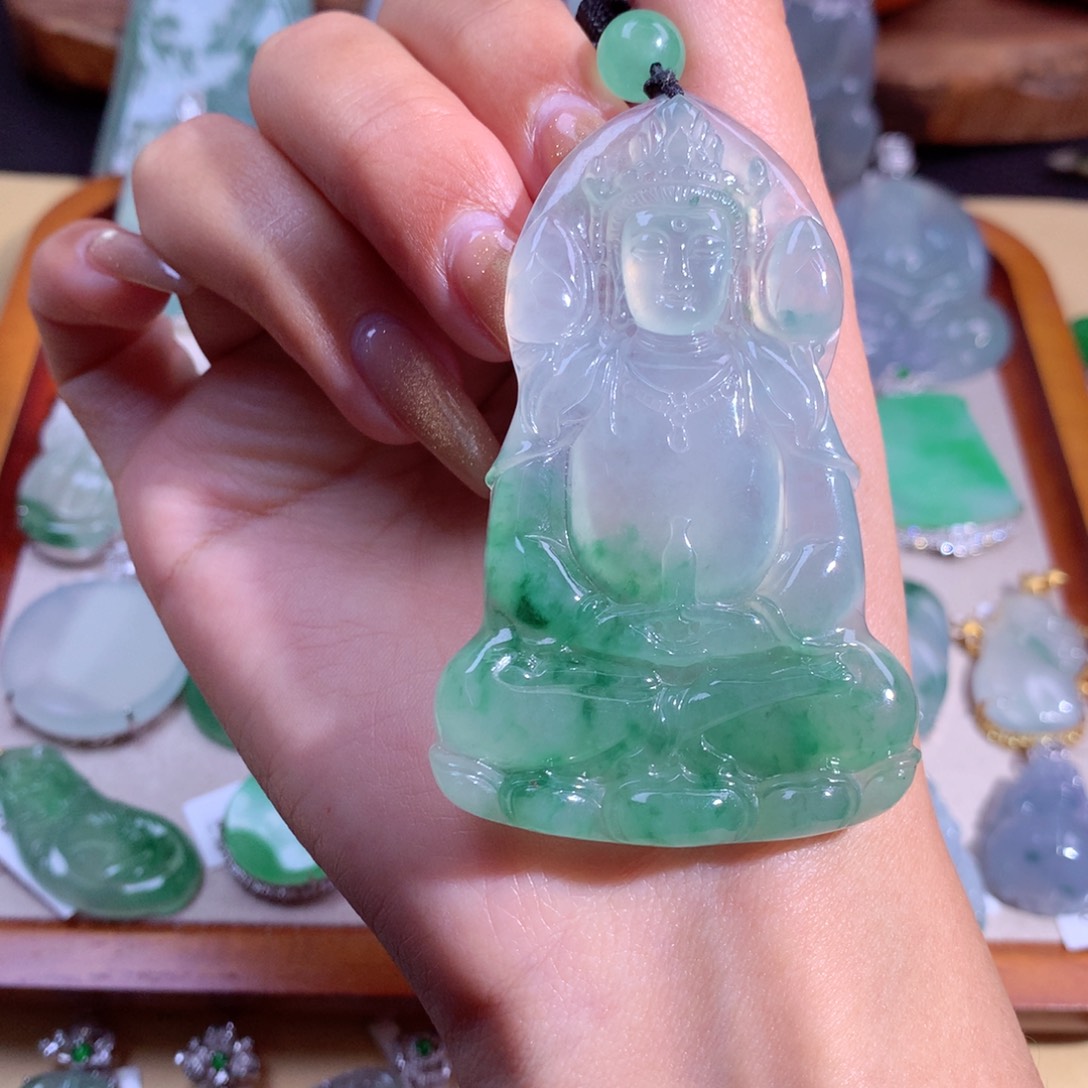 翡翠吊坠(不含链)未镶嵌