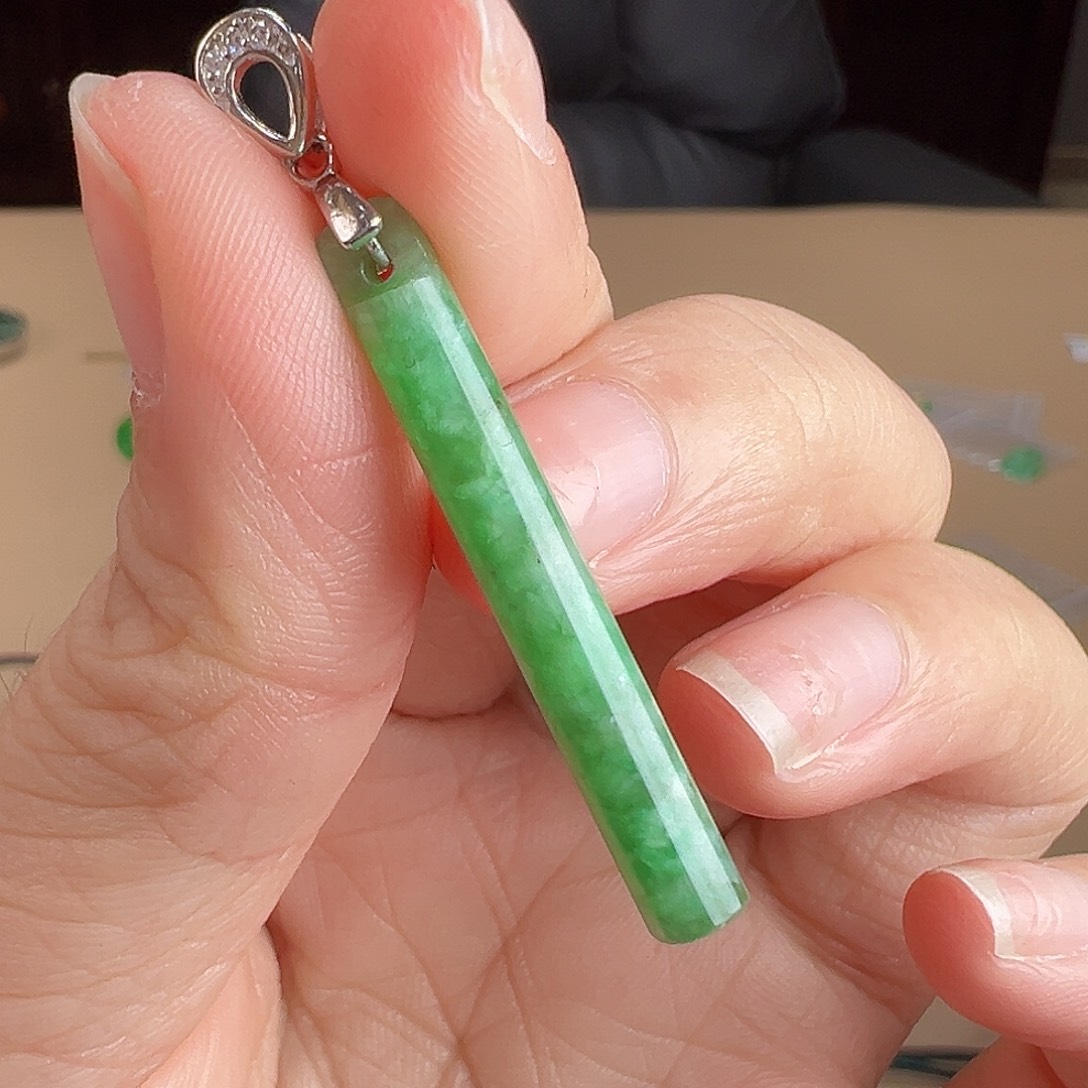 翡翠银S925镶嵌颈饰吊坠71
