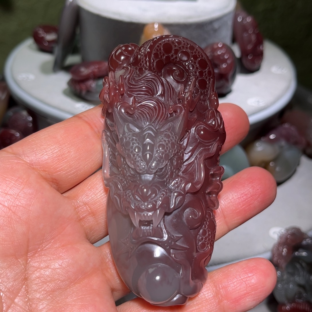 遇***阳玛瑙/玉髓未镶嵌颈饰