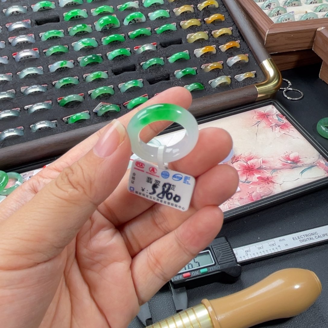 石***冷翡翠未镶嵌戒指福利缅甸翡翠A货-12圈