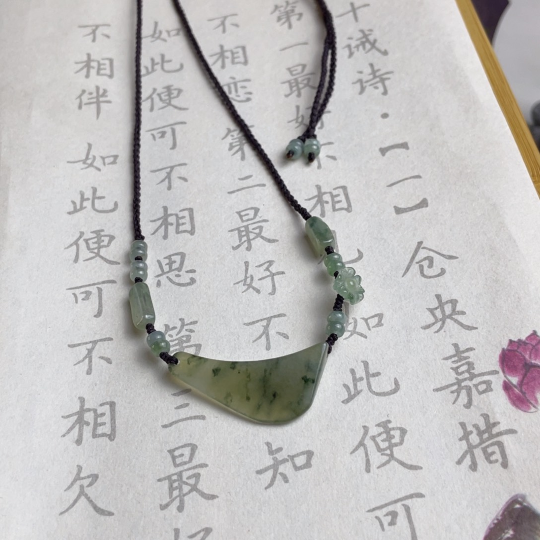 翡翠未镶嵌颈饰设计款项链