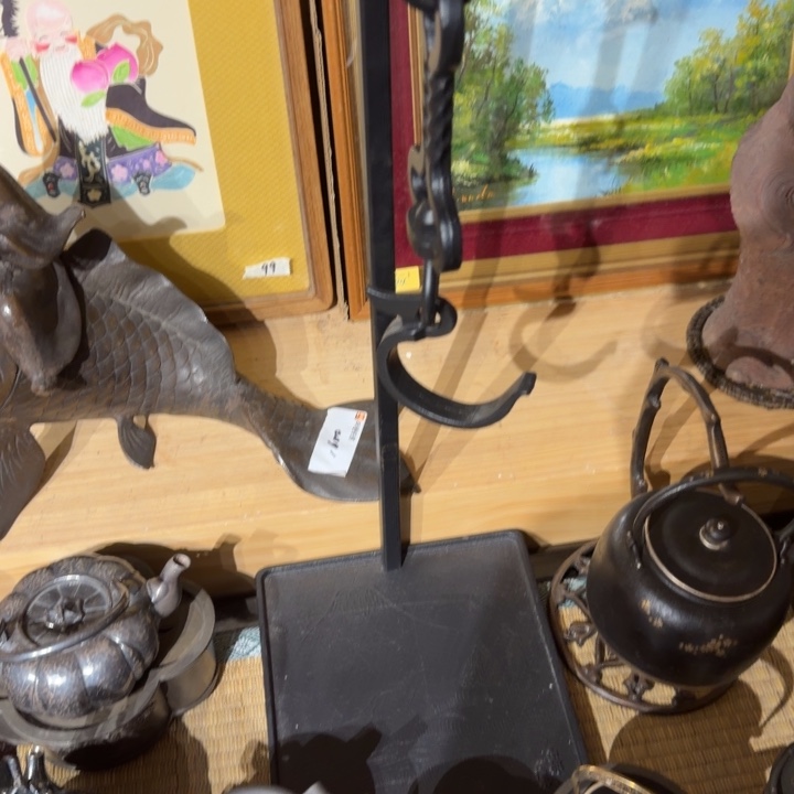 衍***。铁中古工艺品摆件