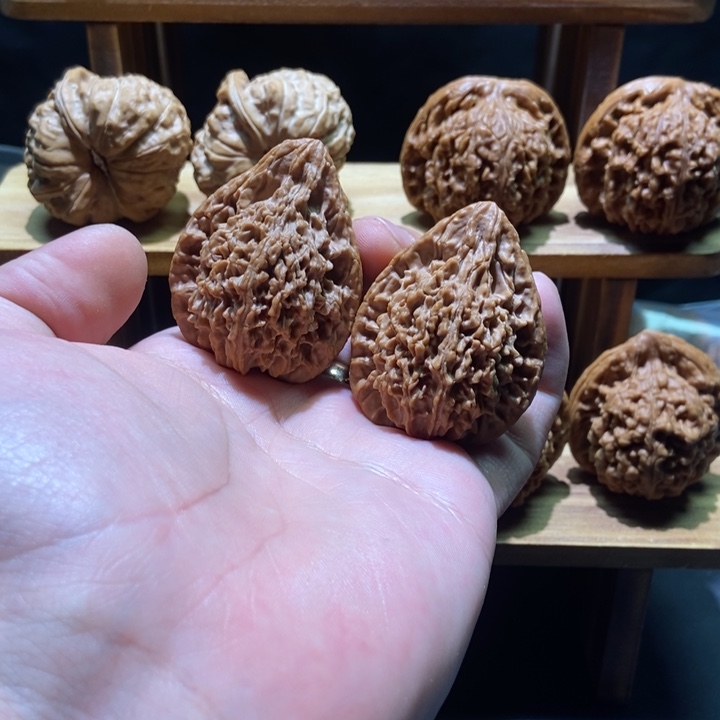 文玩核桃吊坠野生麻鸭38