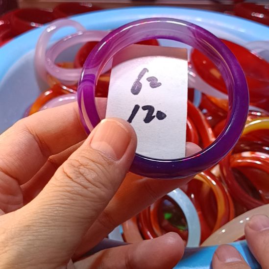 玛瑙/玉髓未镶嵌手镯