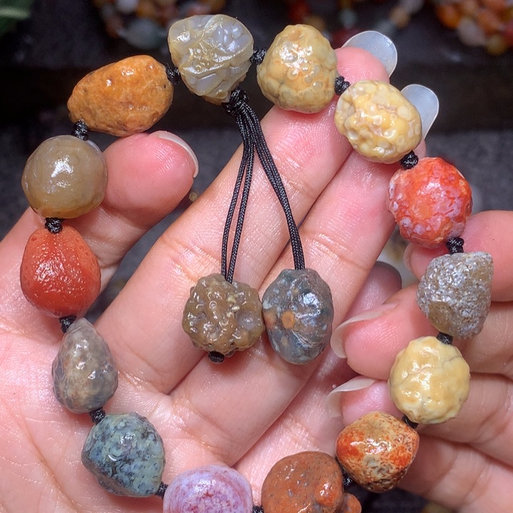 玛瑙/玉髓未镶嵌珠宝半成品