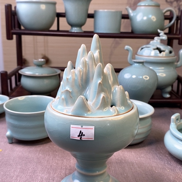 原产地汝瓷香炉一微