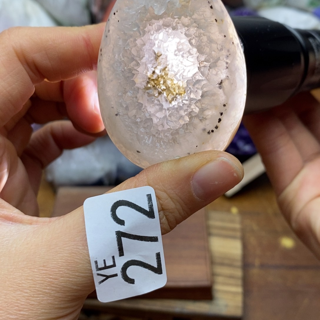 水晶大型摆件（非配饰）未镶嵌