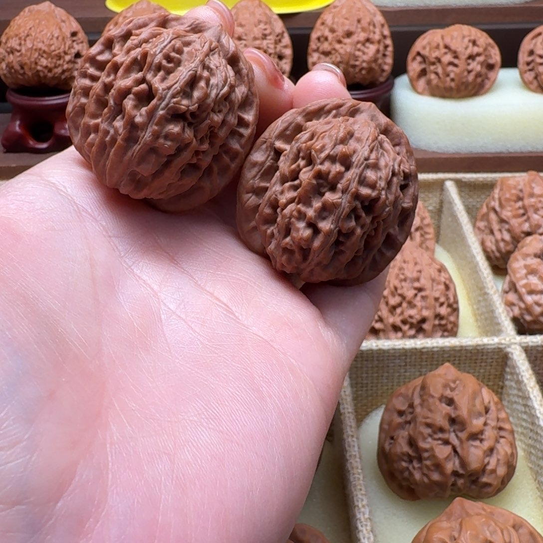 吊坠文玩核桃37红皮四座楼