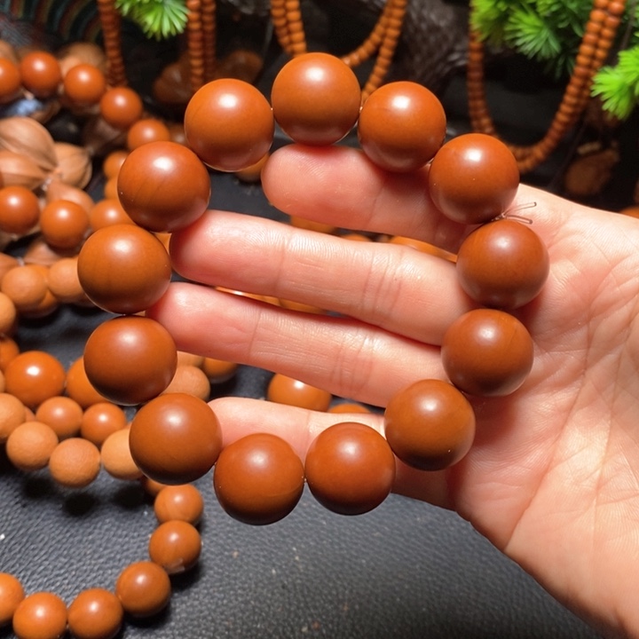 橄榄核手串夙*1.8爆红光珠