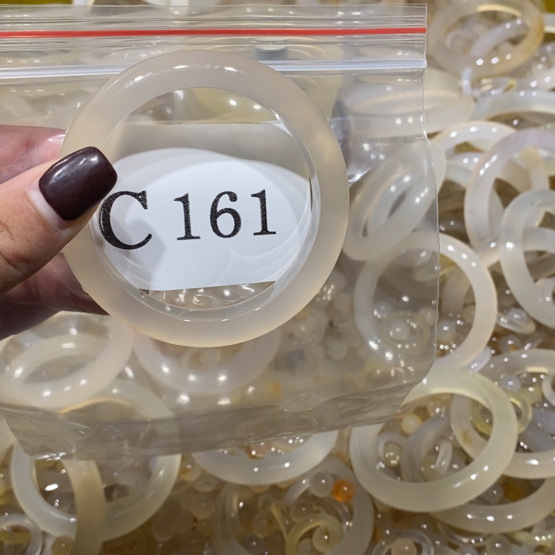 米***粒玛瑙/玉髓未镶嵌手镯