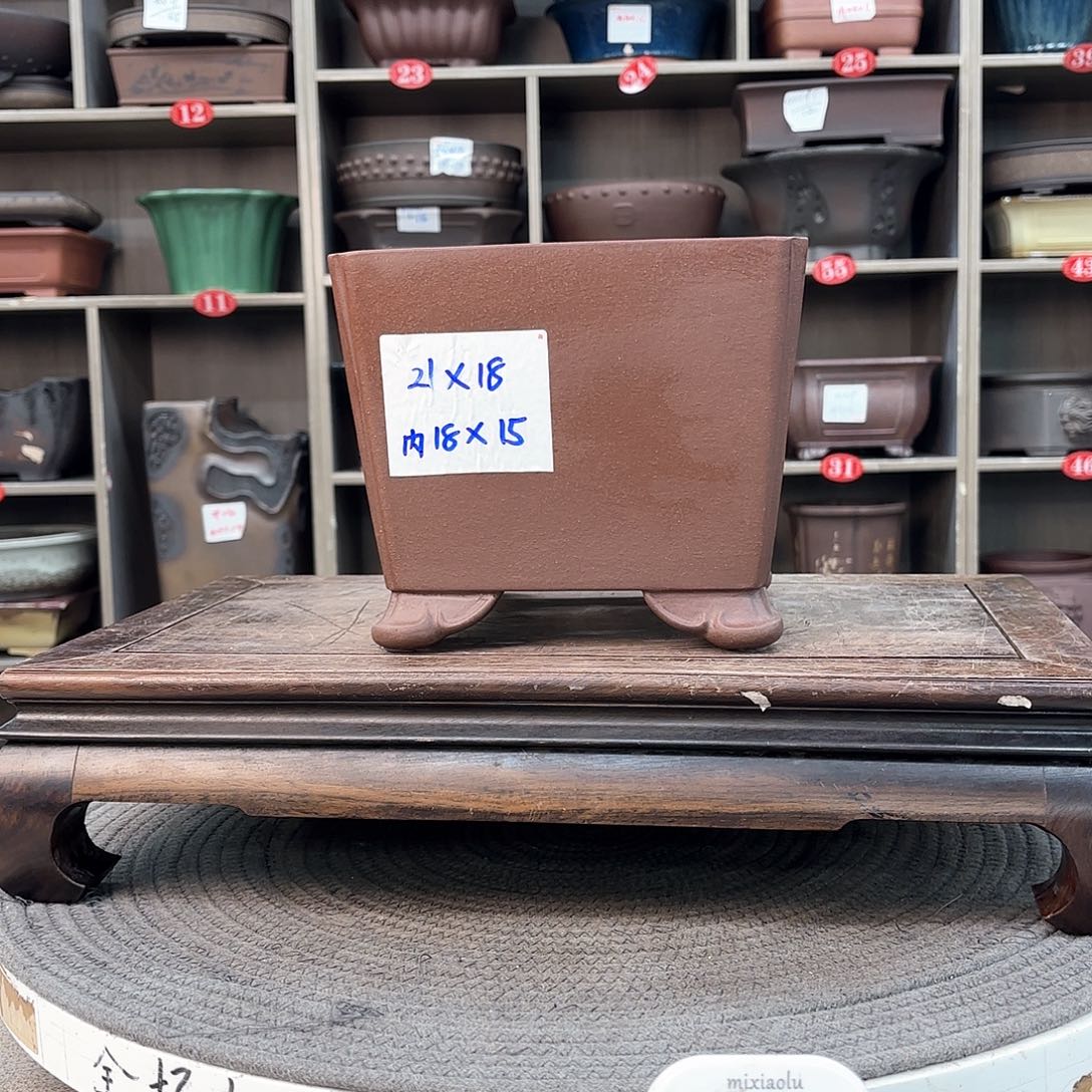 紫砂花盆我**星紫砂的颜色很