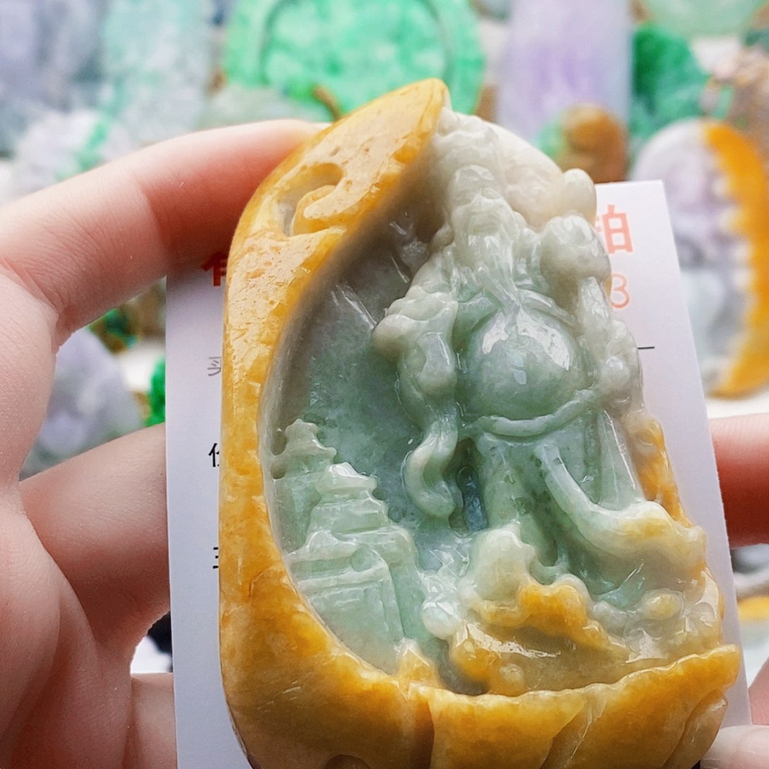 吊坠(不含链)未镶嵌翡翠