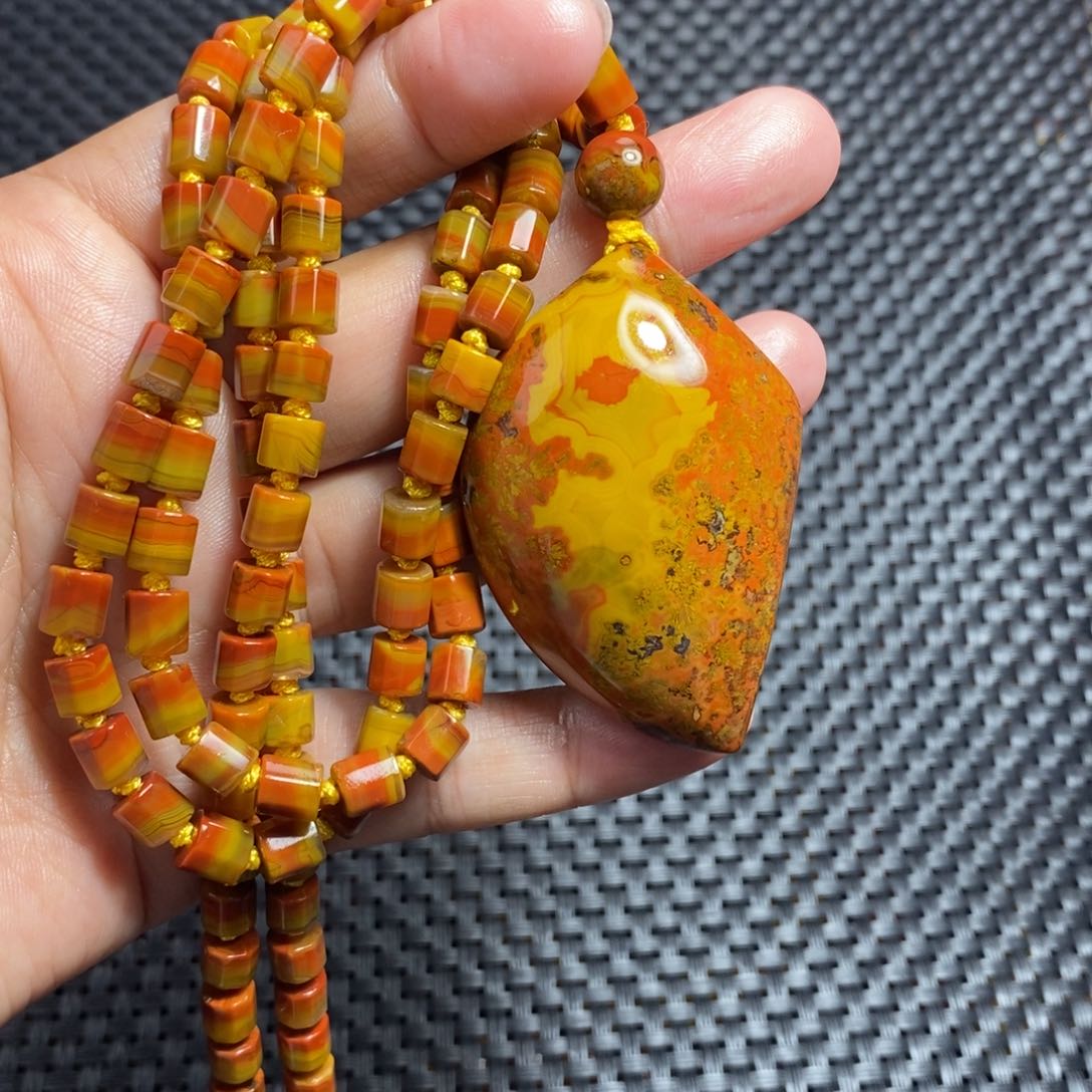 玛瑙/玉髓战国红未镶嵌