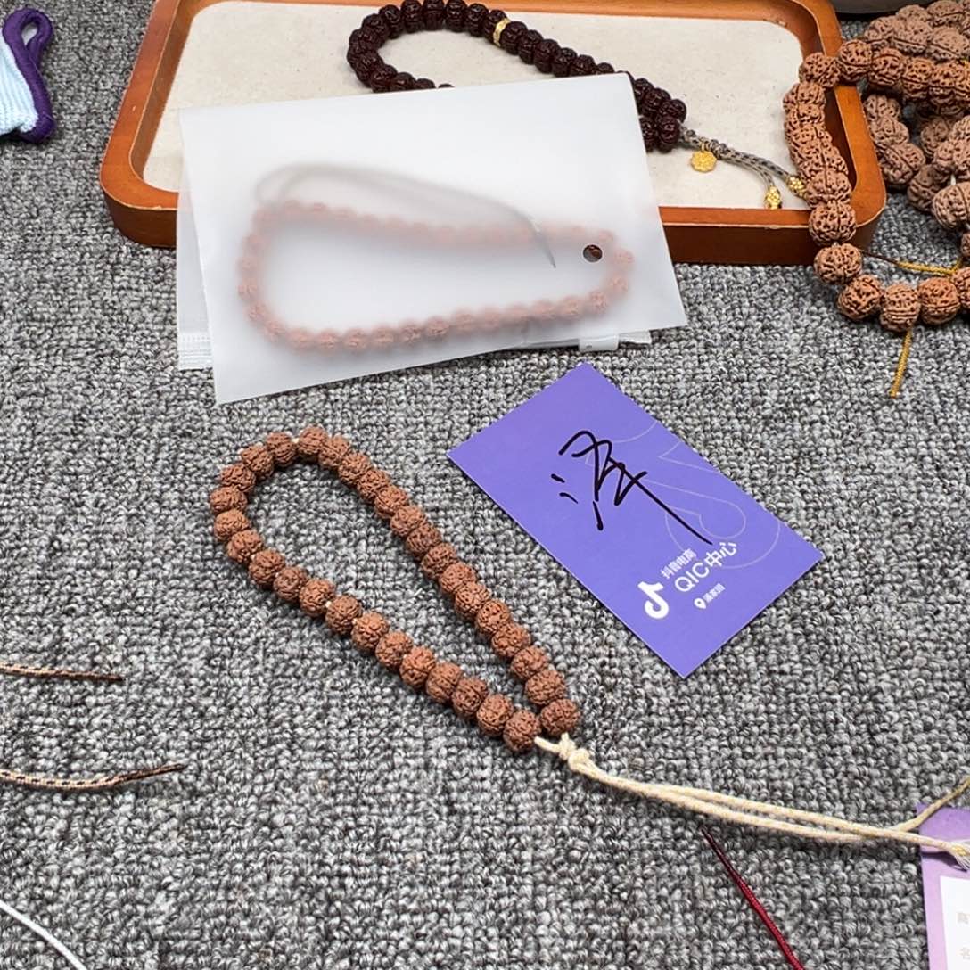 L***下金刚菩提吊坠金刚