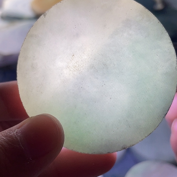 翡翠颈饰未镶嵌毛料94