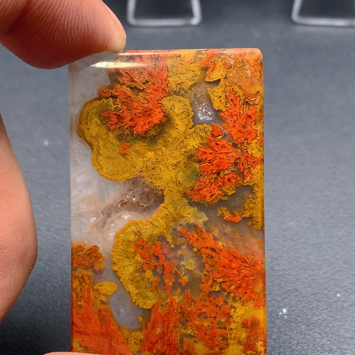 玛瑙/玉髓颈饰未镶嵌离**心