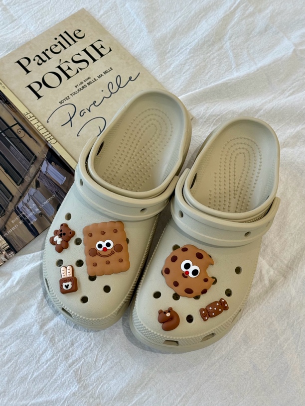 【巧克力饼干】夏季新款diy原创洞洞鞋 男女同款泡芙eva防滑凉拖鞋