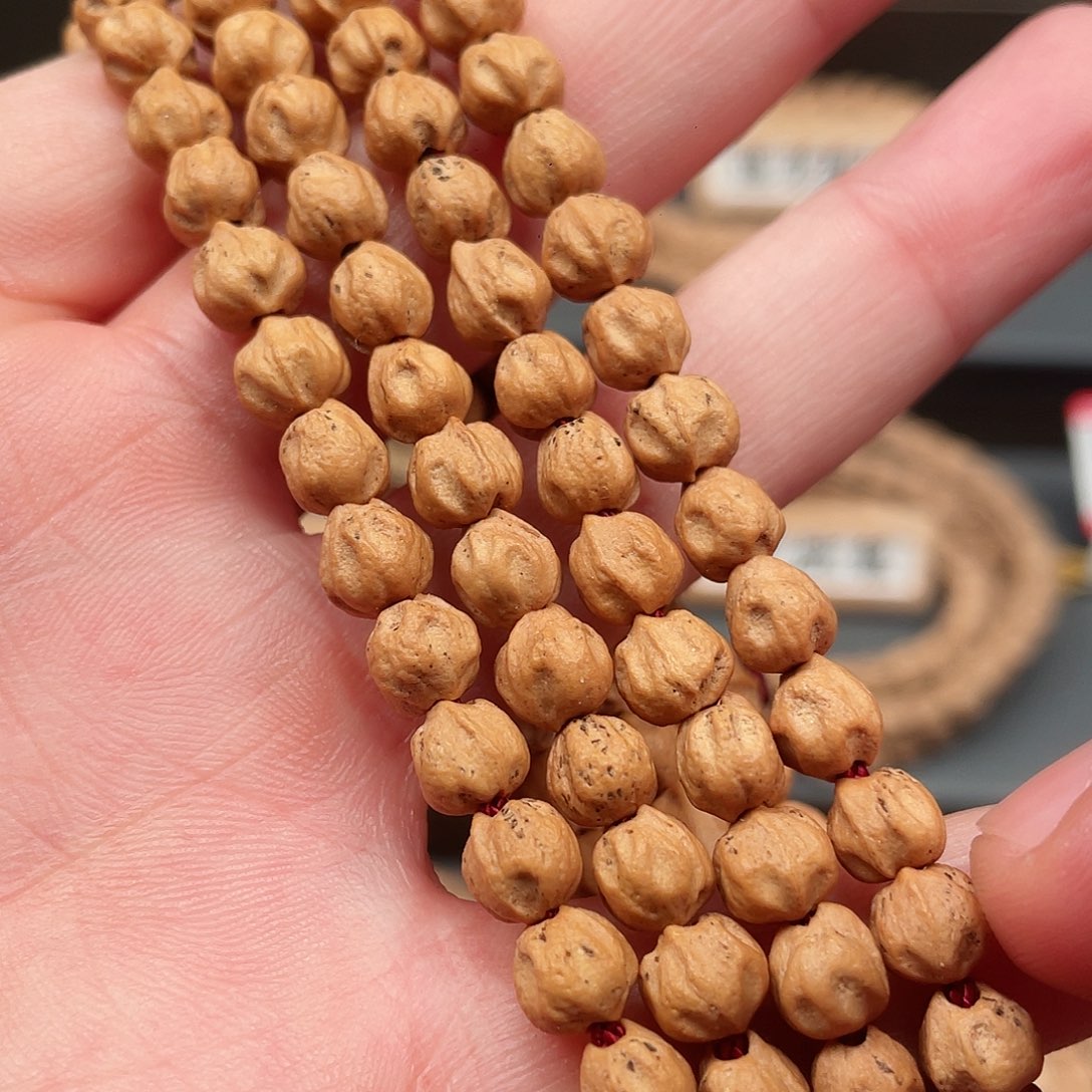 吊坠柏香籽/百香籽奶油皮莲花元宝财神