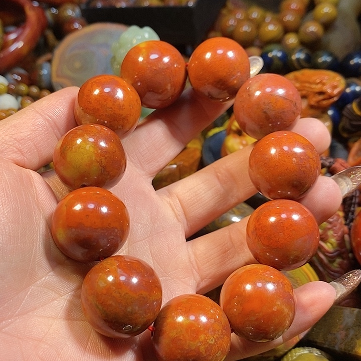 玛瑙/玉髓手镯未镶嵌君*