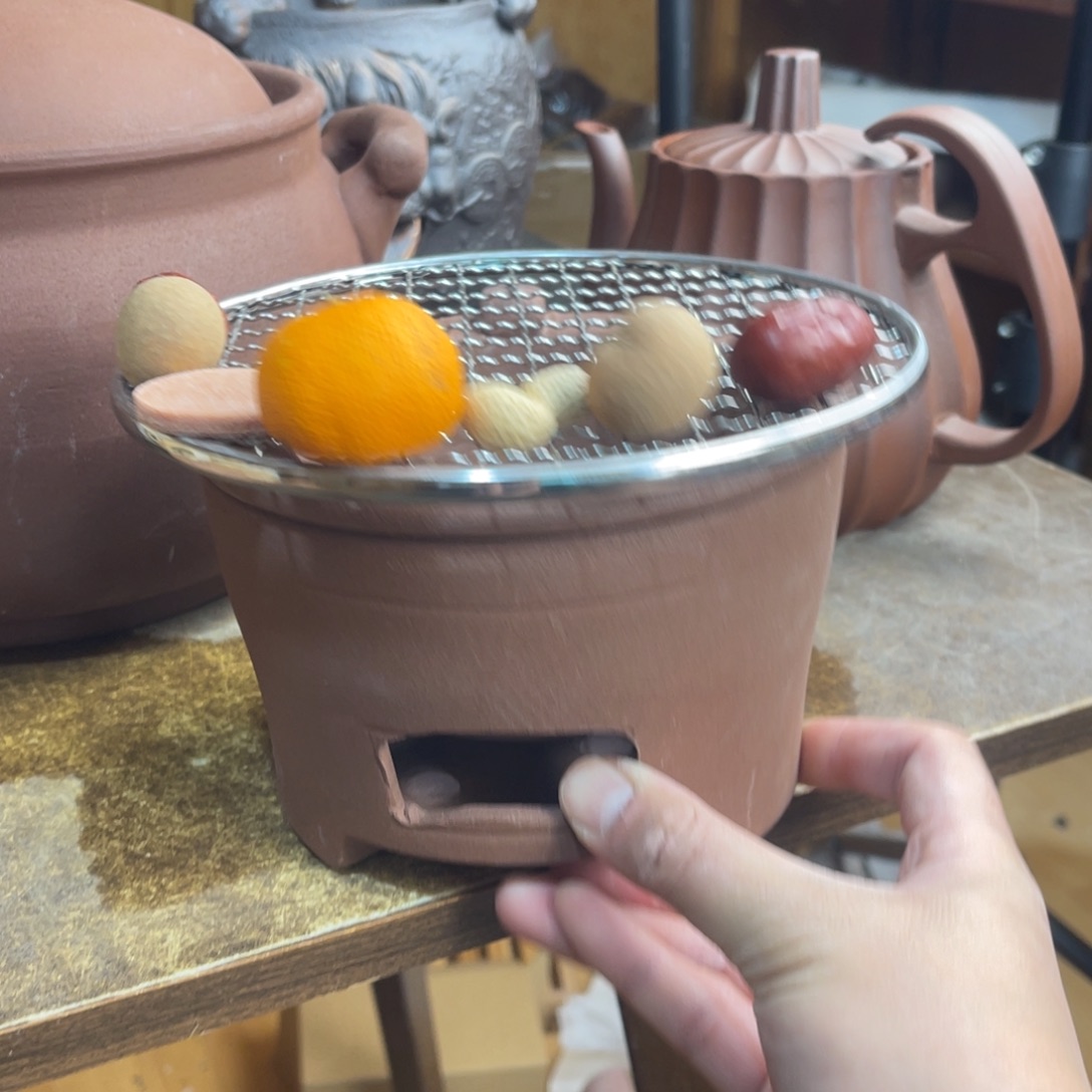 摆件陶他也不会和我们联系呢