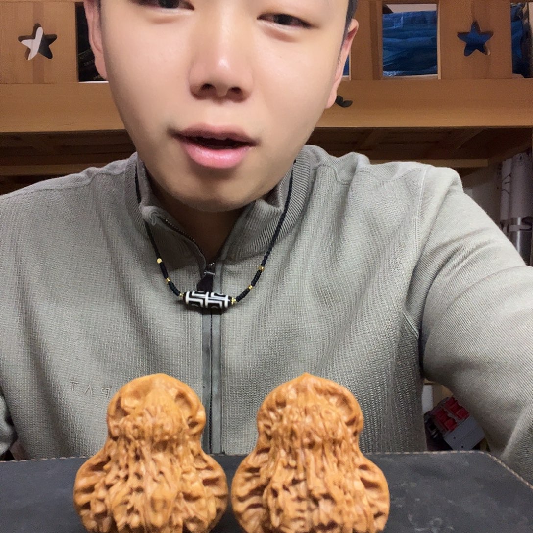 猴头核桃吊坠葫芦