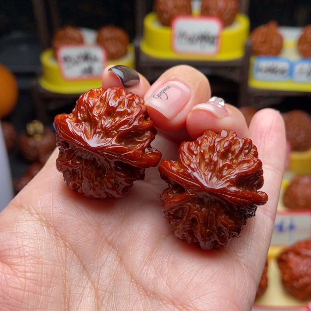 文玩核桃吊坠30龙门涧