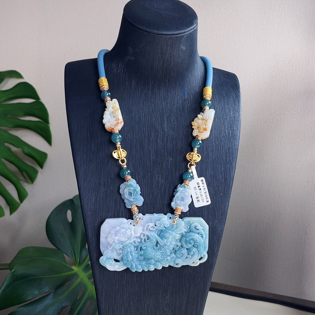 【闪购商品】翡翠吊坠(赠链)未镶嵌 凤凰