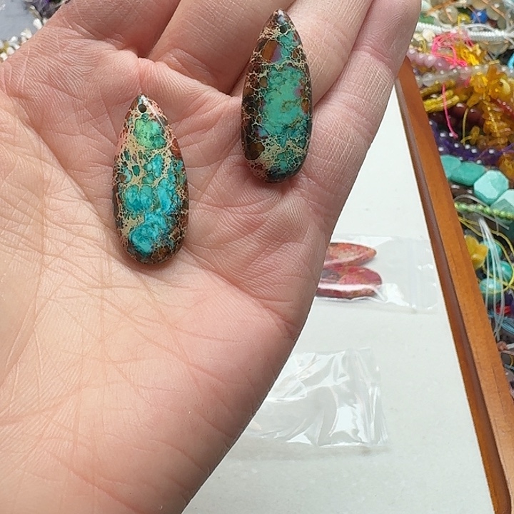 玛瑙/玉髓未镶嵌珠宝半成品一个15x34m帝王石吊坠