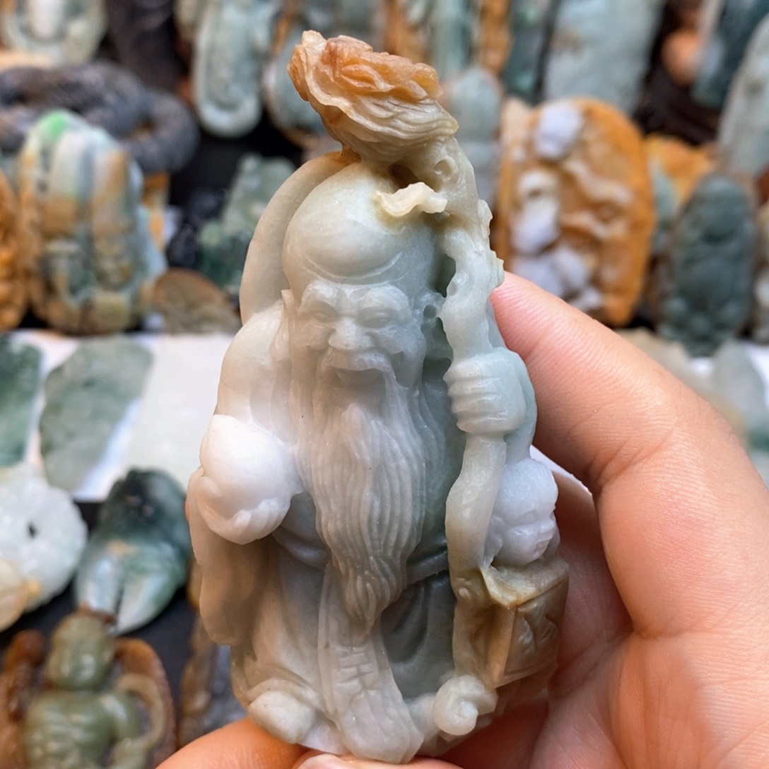 定制翡翠未镶嵌特色11