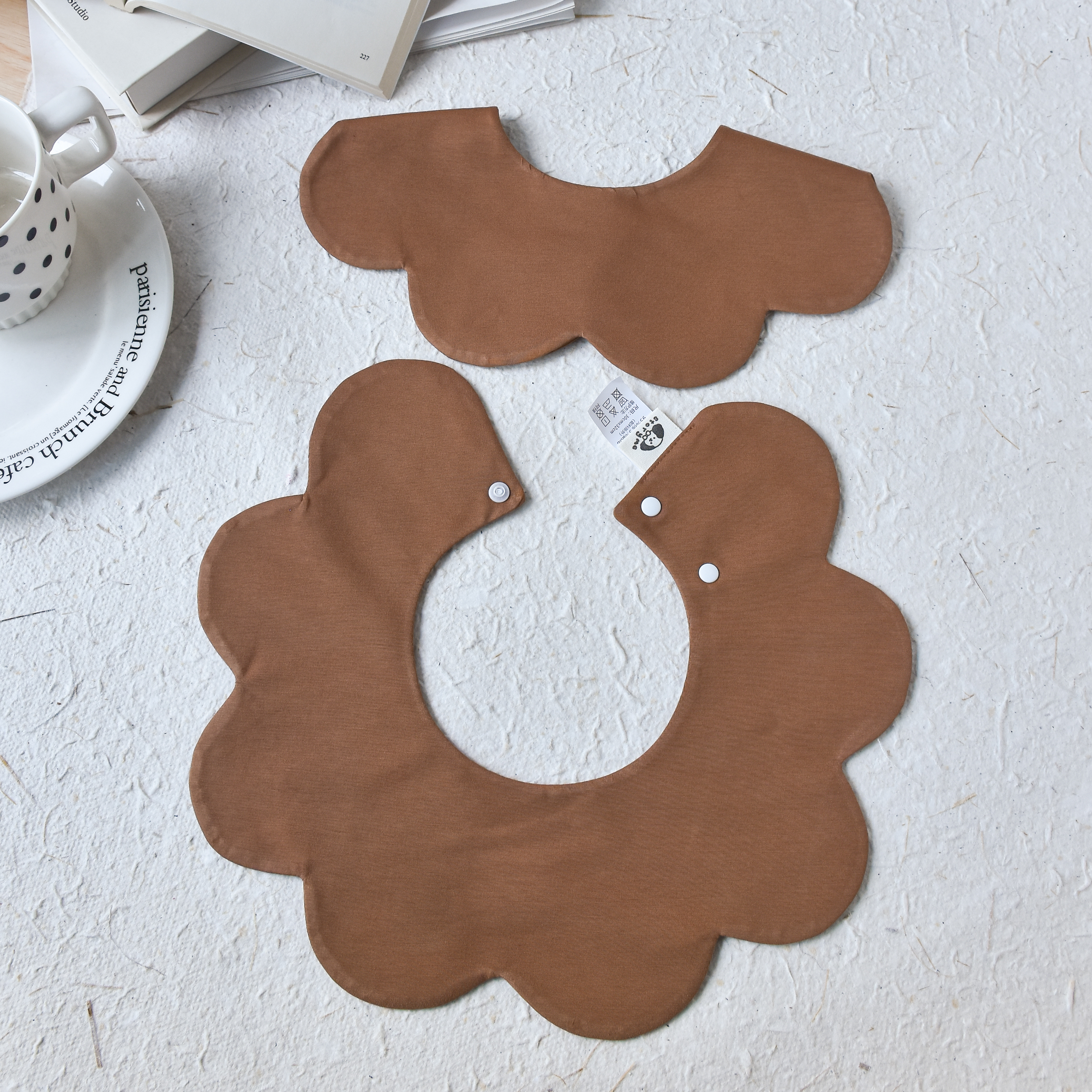 [U859]姜饼色口水巾围兜新生儿防吐奶柔软透气可爱ins风