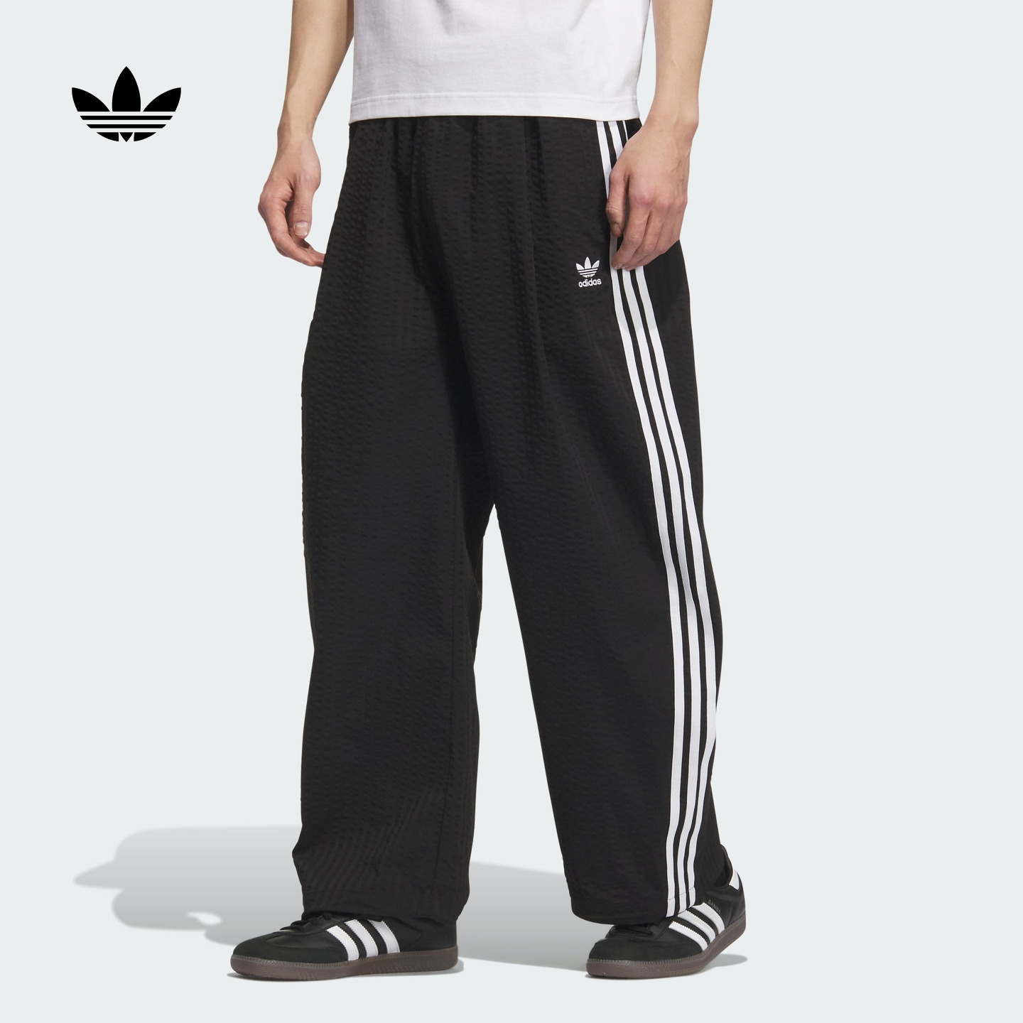 adidas/阿迪达斯休闲宽松舒适三条纹运动裤男新款 KC2616