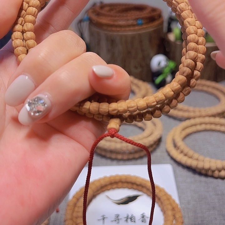 逛***诗吊坠柏香籽/百香籽