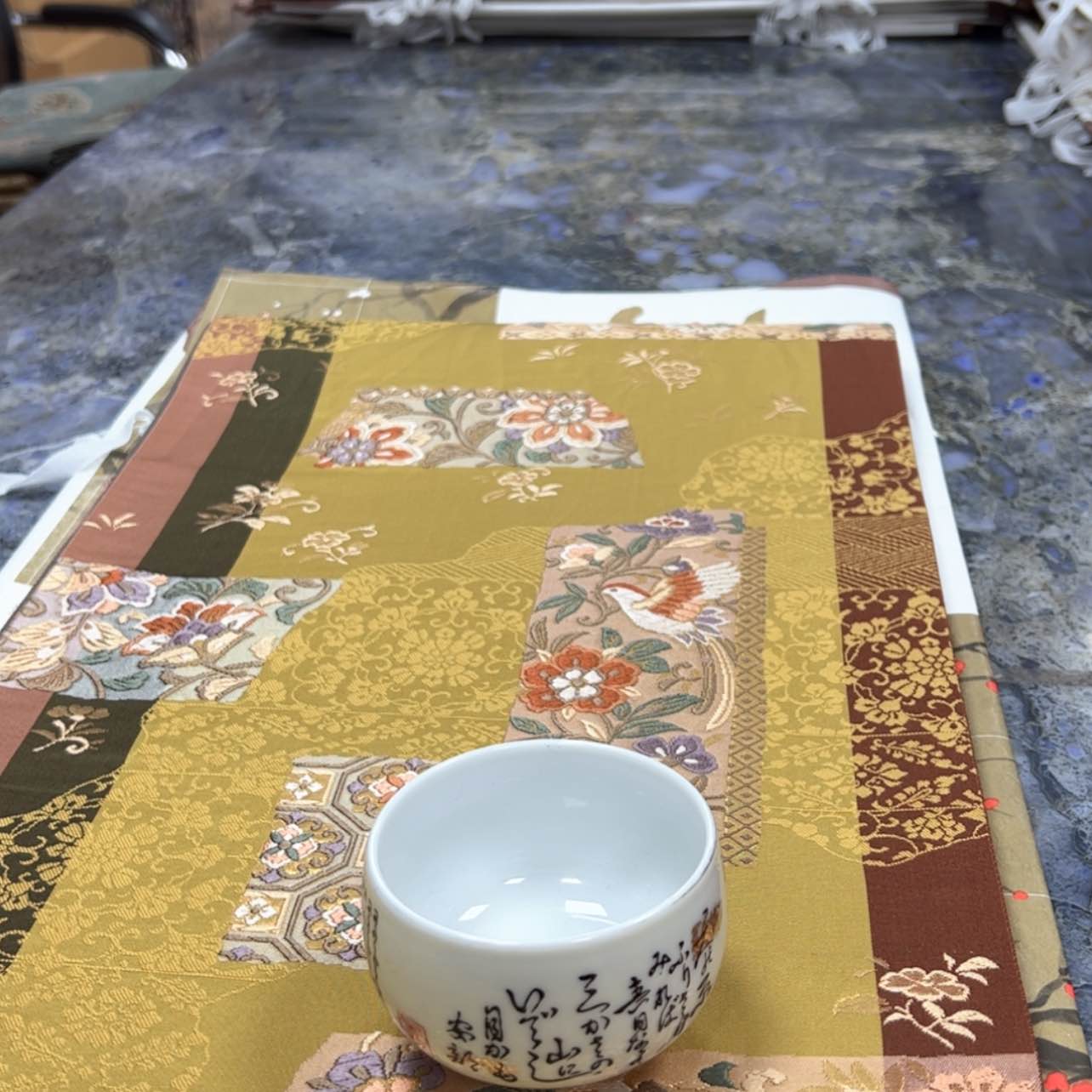 【闪购商品】月**盒陶瓷马克杯带盖勺