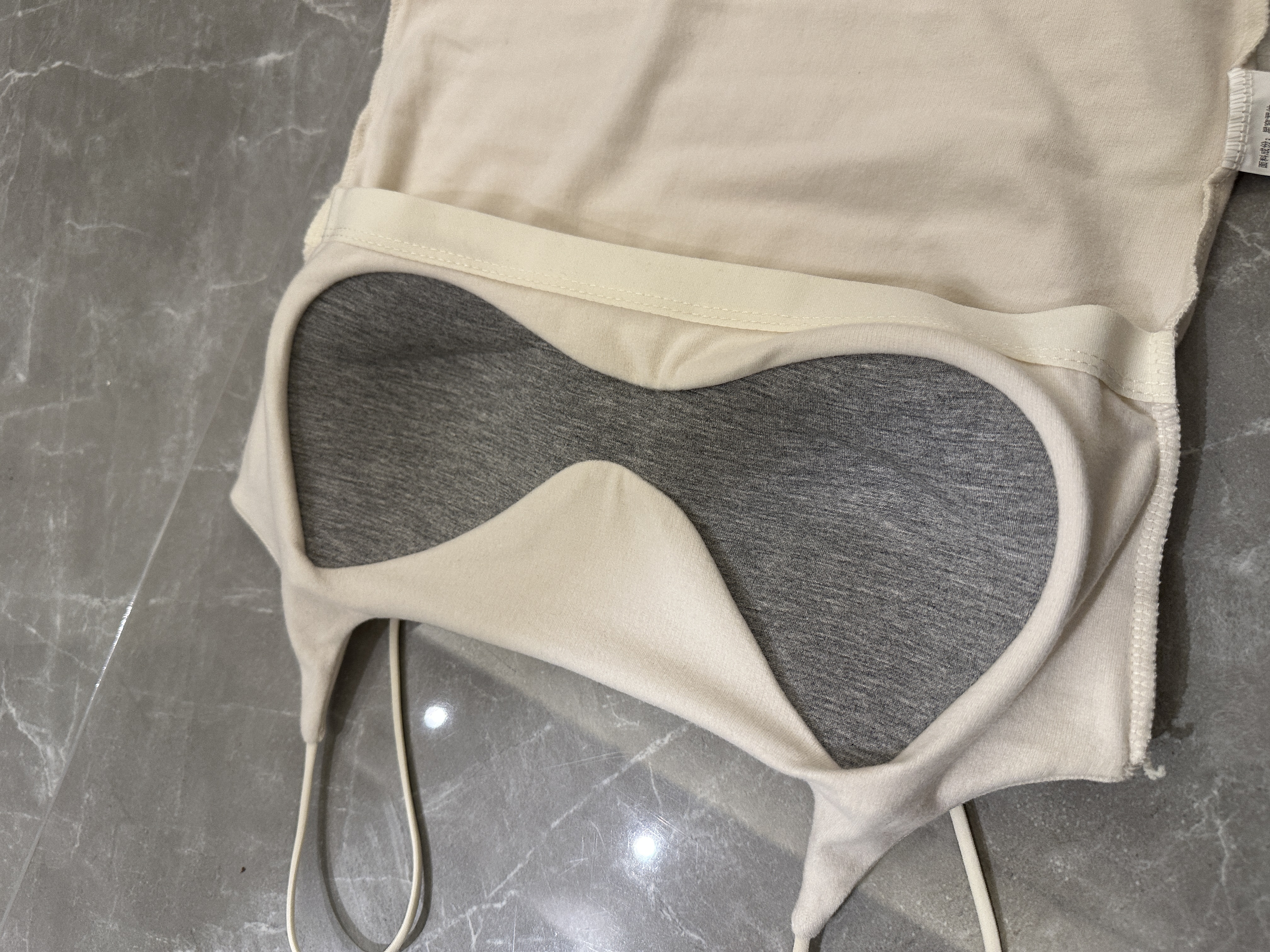 25新款修身型百搭吊带背心修身瑜伽和纸纱轻熟风通勤打底女