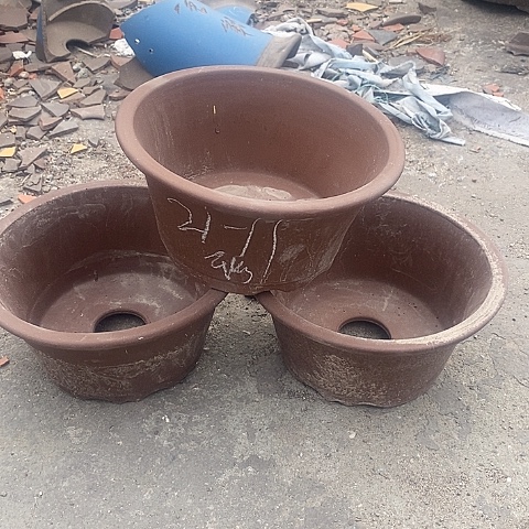 中国宜兴紫砂花盆